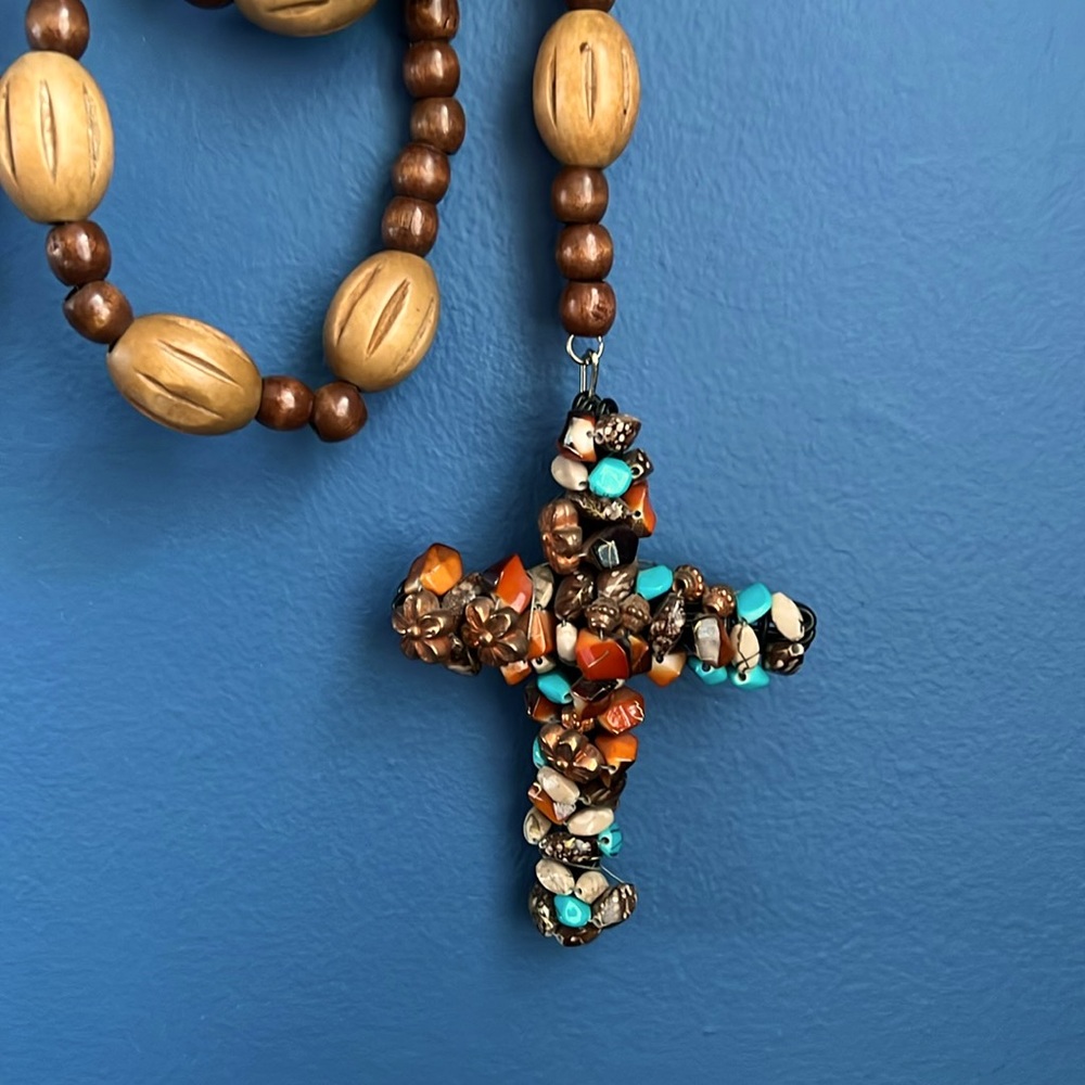 🦋Beaded Rosary/Garland with Cross